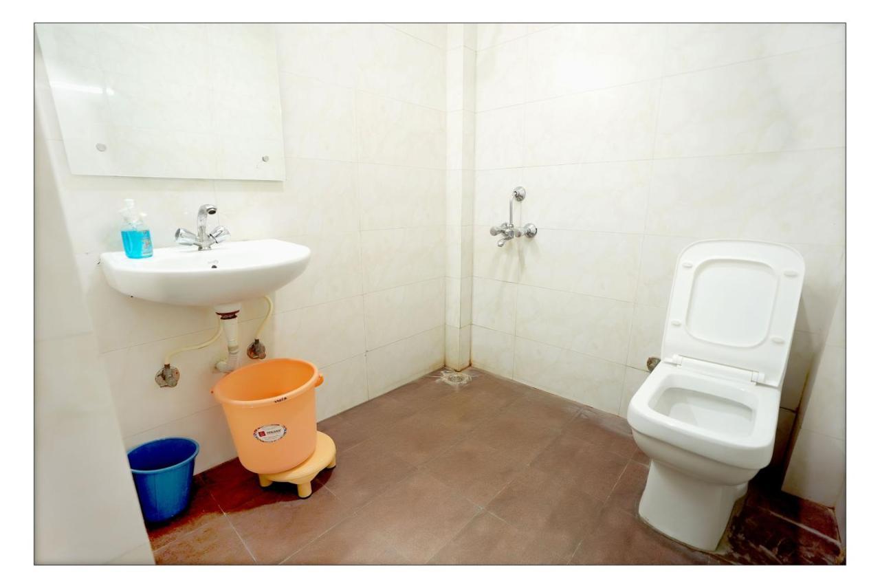 Gupta Residency Near Ajnara Heritage Noida Exterior foto
